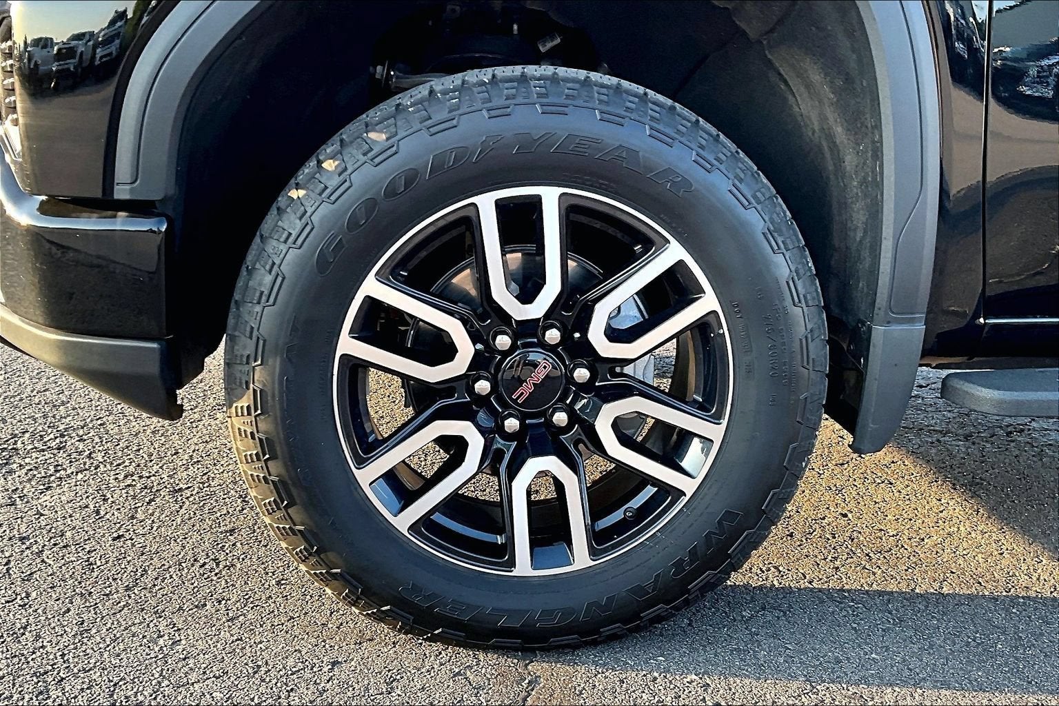 2025 GMC Sierra 1500 AT4