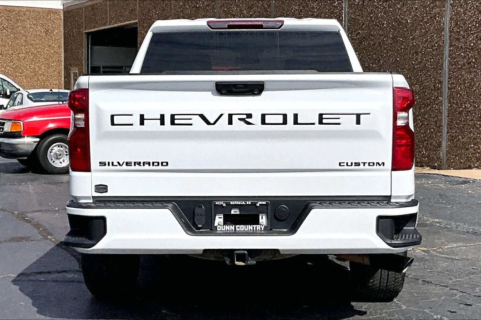 2025 Chevrolet Silverado 1500 Custom