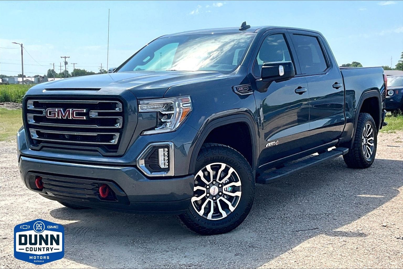 2020 GMC Sierra 4WD Crew Cab Short Box AT4's photo