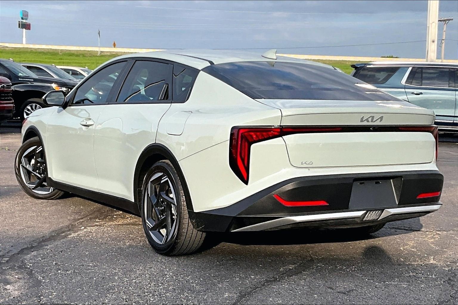 2025 Kia K4 EX