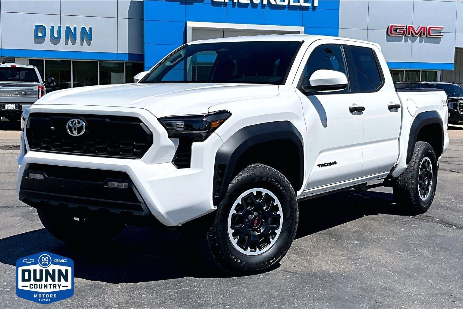 2024 Toyota Tacoma 4WD SR5