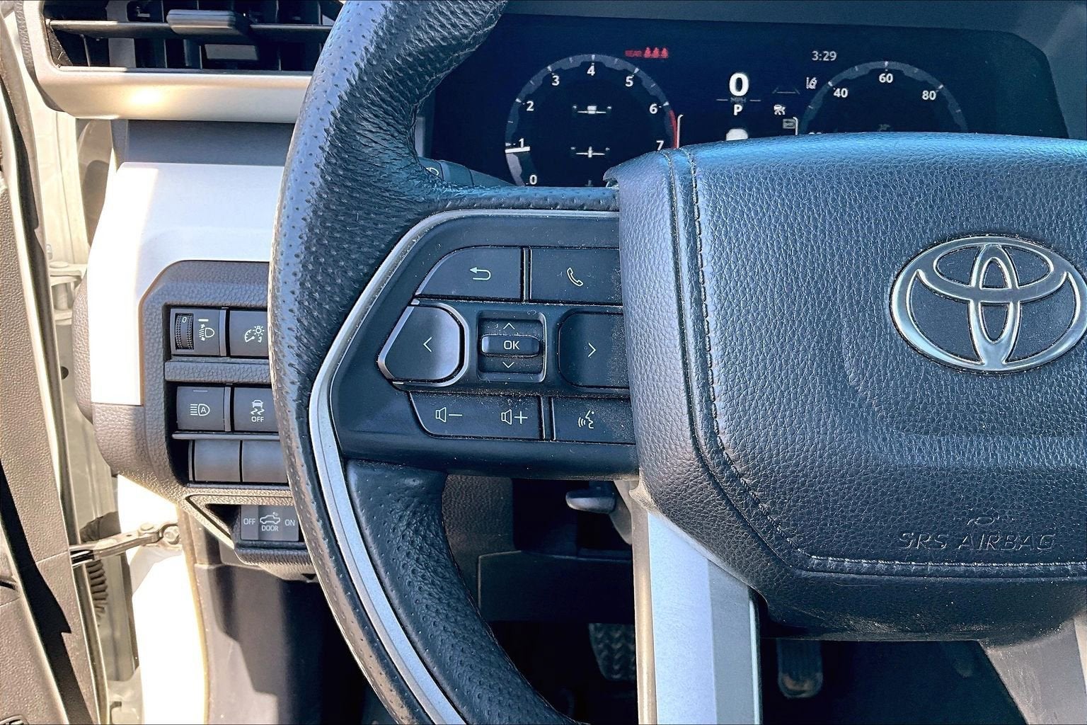 2024 Toyota Tacoma 4WD SR5