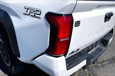 2024 Toyota Tacoma 4WD SR5