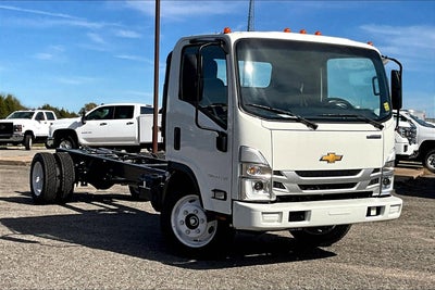 2025 Chevrolet Low Cab Forward 4500 1WT