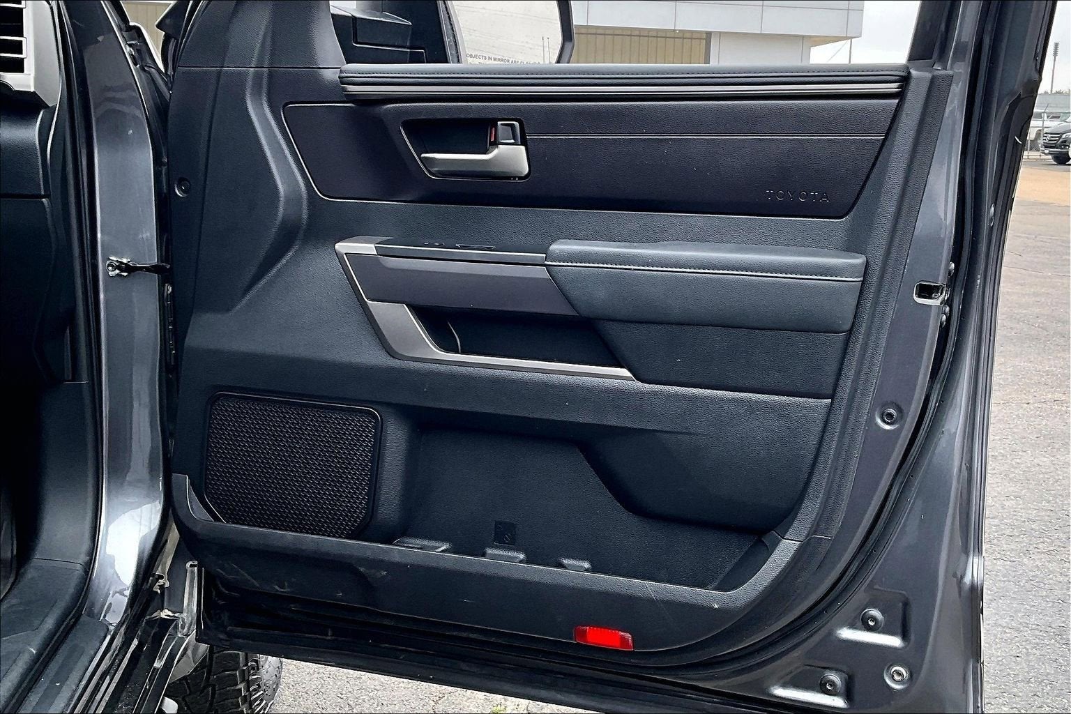 2023 Toyota Tundra 4WD SR5