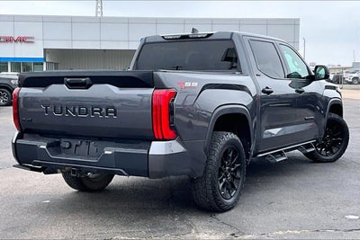 2023 Toyota Tundra 4WD SR5