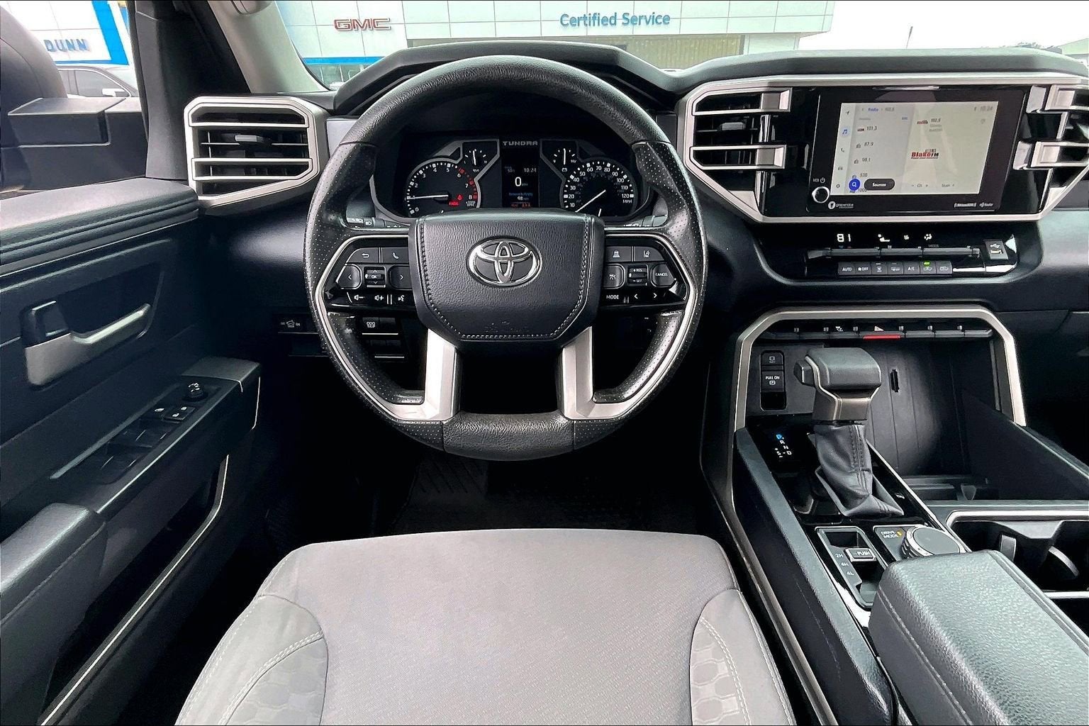 2023 Toyota Tundra 4WD SR5