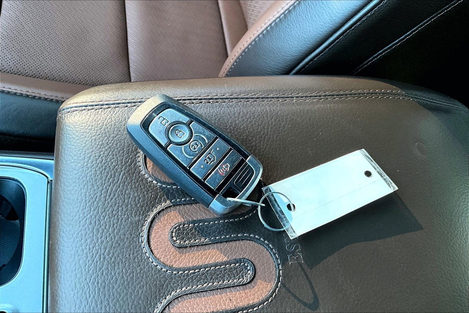 2022 Ford Explorer King Ranch