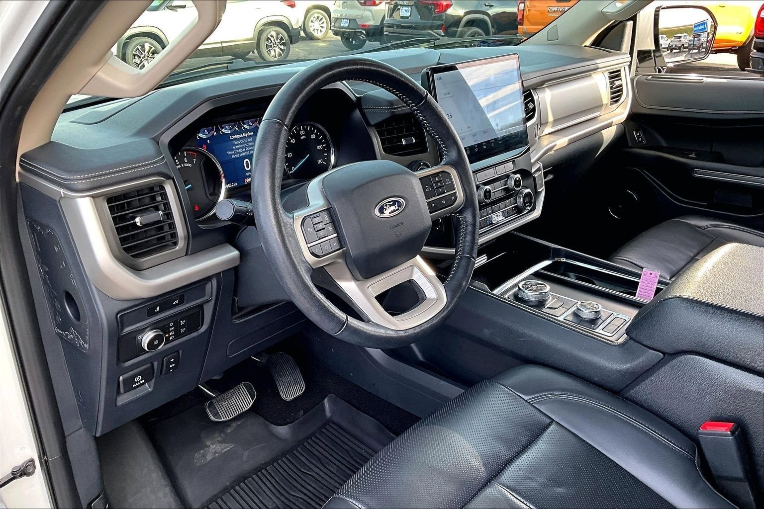 2022 Ford Expedition Max XLT