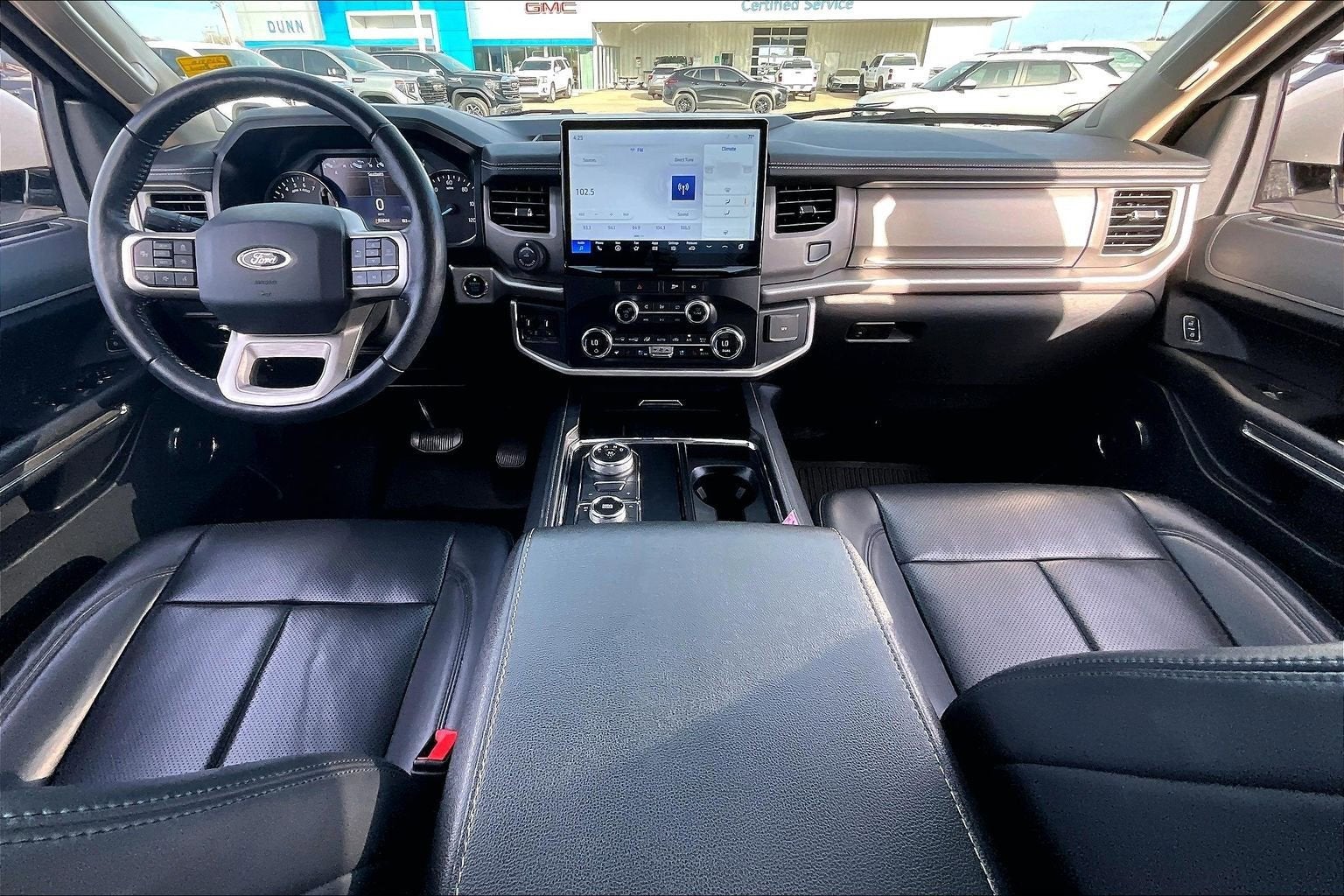 2022 Ford Expedition Max XLT