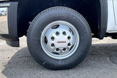 2026 GMC Sierra 3500 HD Chassis Cab Pro