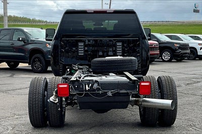 2026 GMC Sierra 3500 HD Chassis Cab SLE