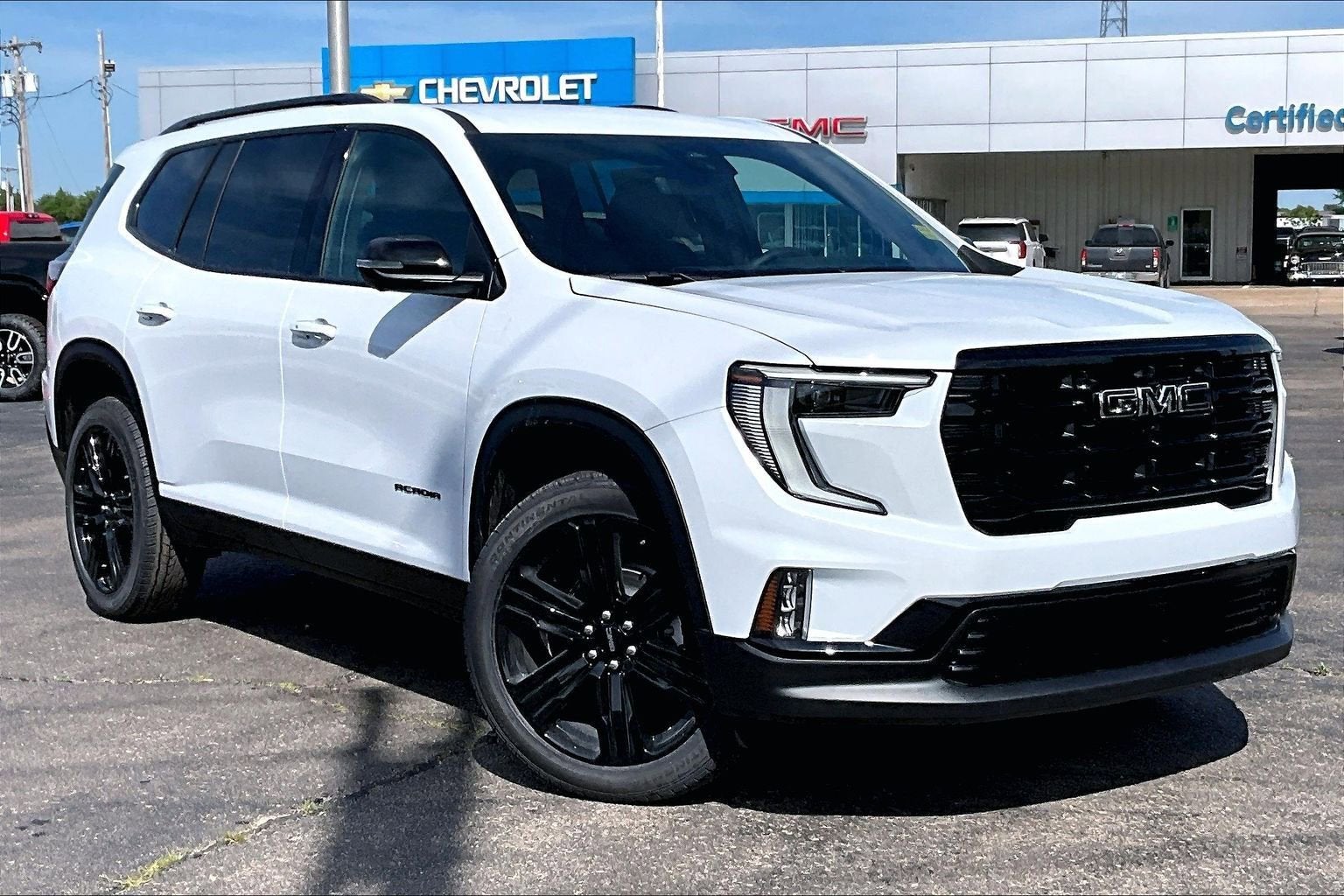 2026 GMC Acadia Elevation