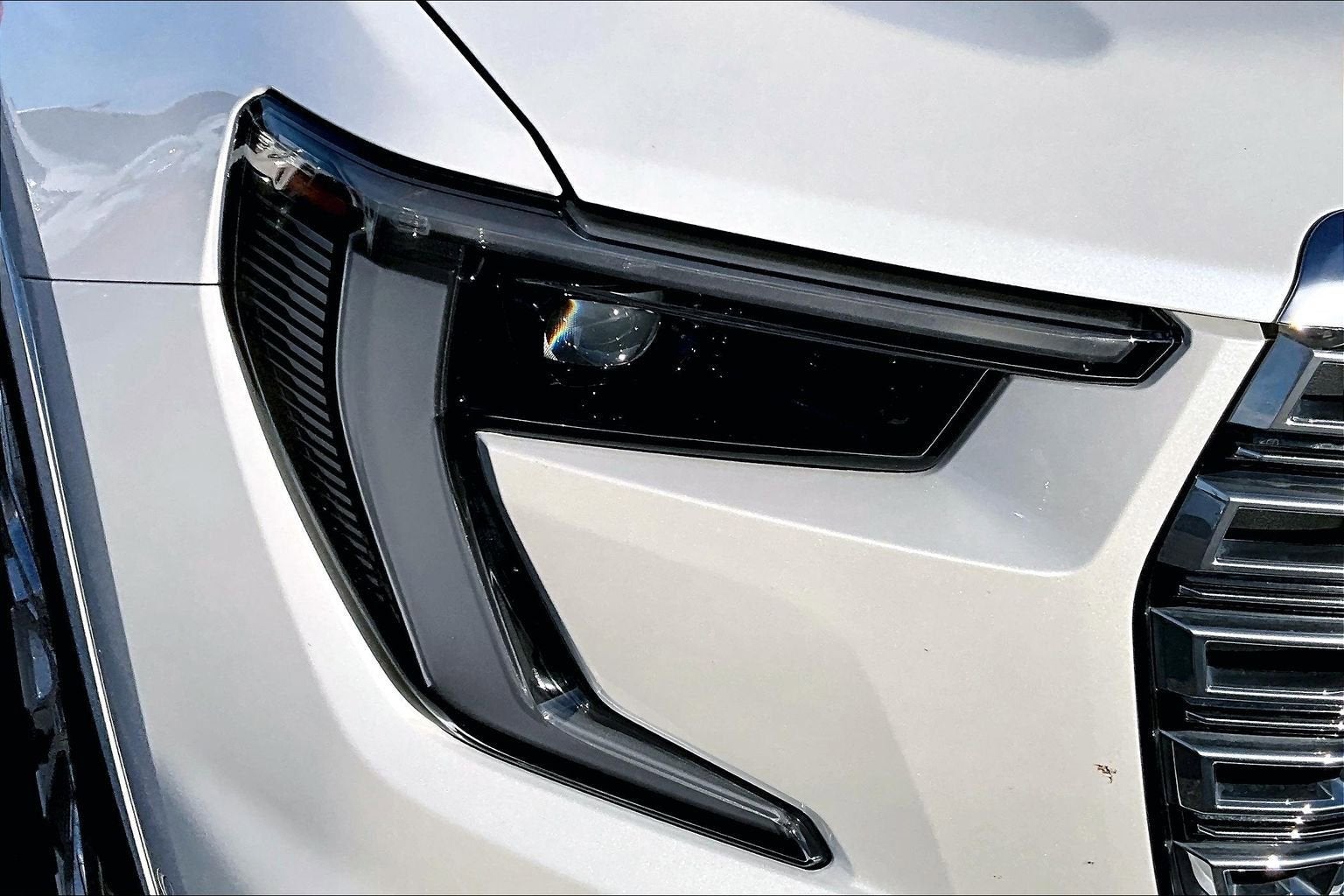 2024 GMC Acadia Denali