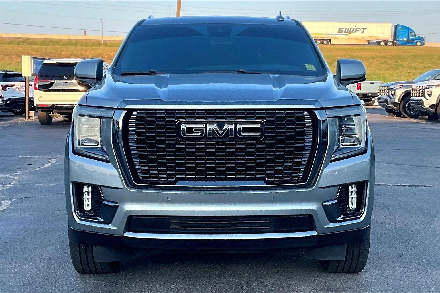 2023 GMC Yukon Denali Ultimate