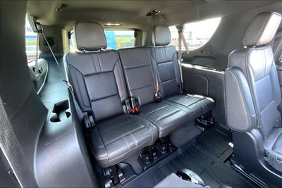 2023 Chevrolet Suburban RST