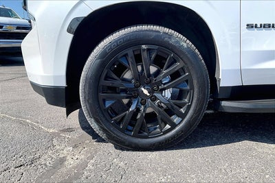2023 Chevrolet Suburban RST