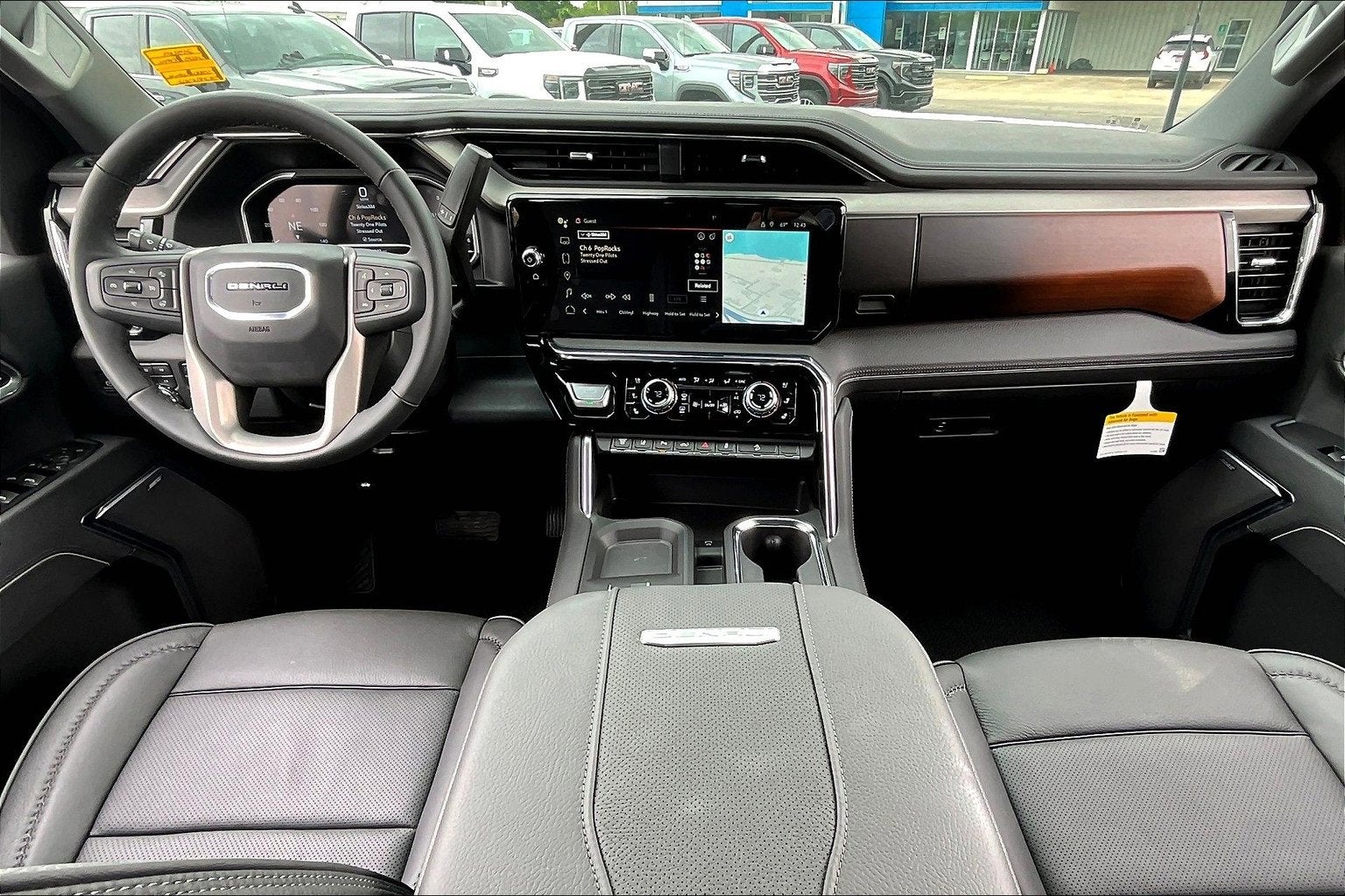 2025 GMC Sierra 3500 HD Denali