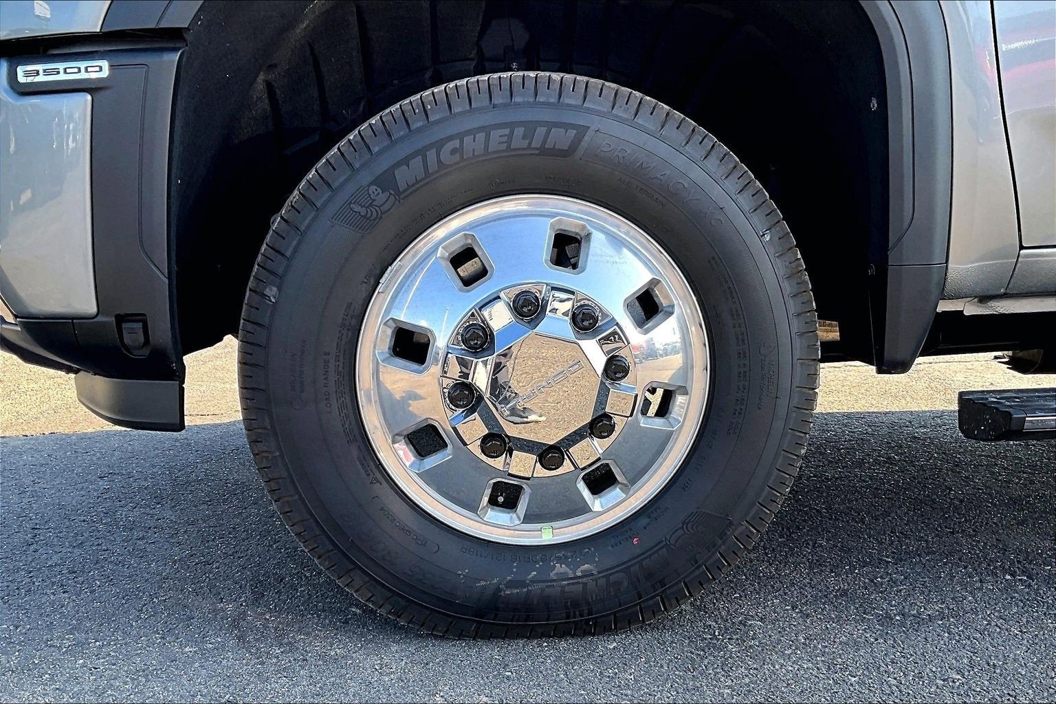 2026 GMC Sierra 3500 HD Denali Ultimate DRW