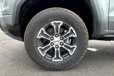 2025 GMC Canyon AT4
