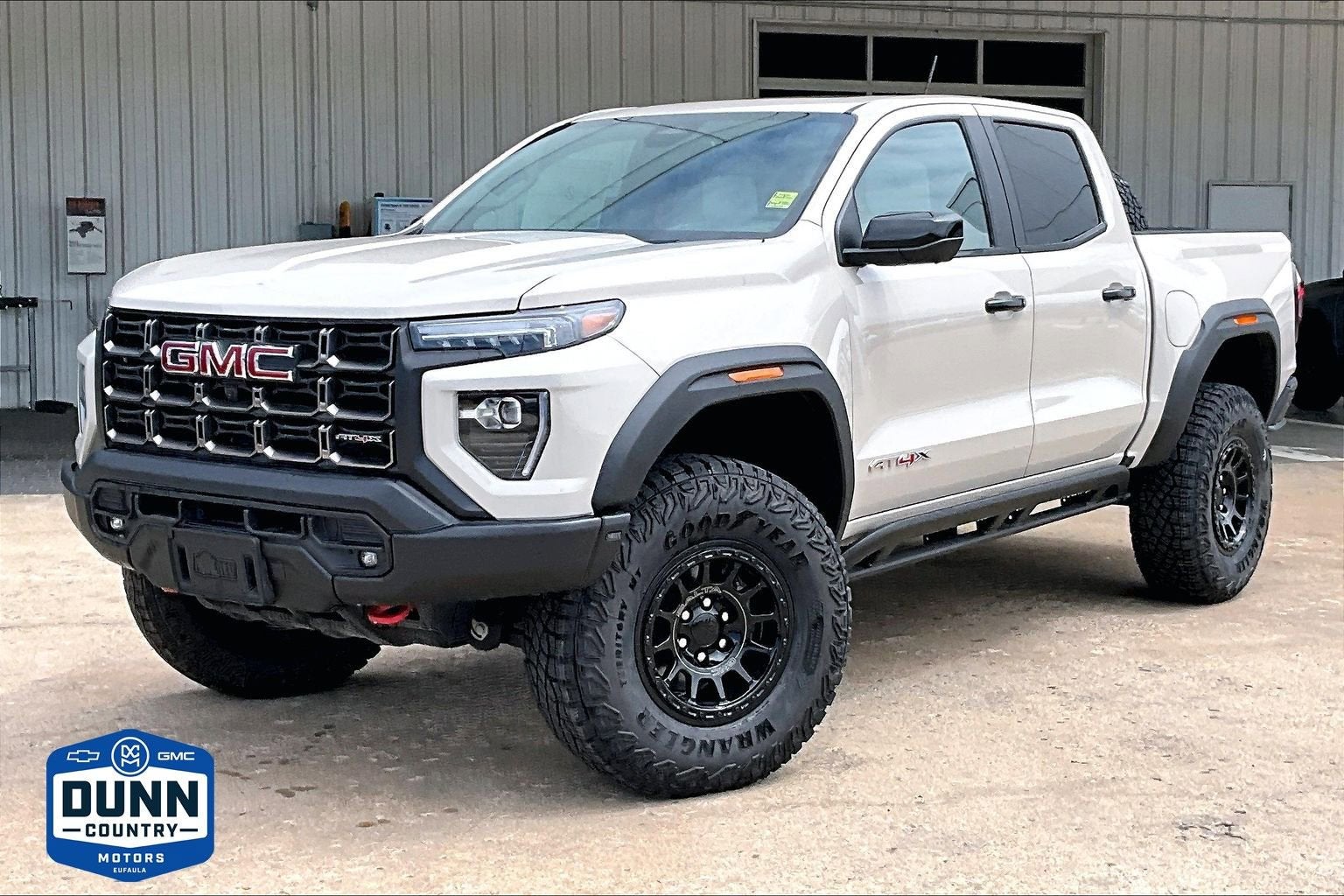 2026 GMC Canyon 4WD AT4X Crew Cab Short Box's photo
