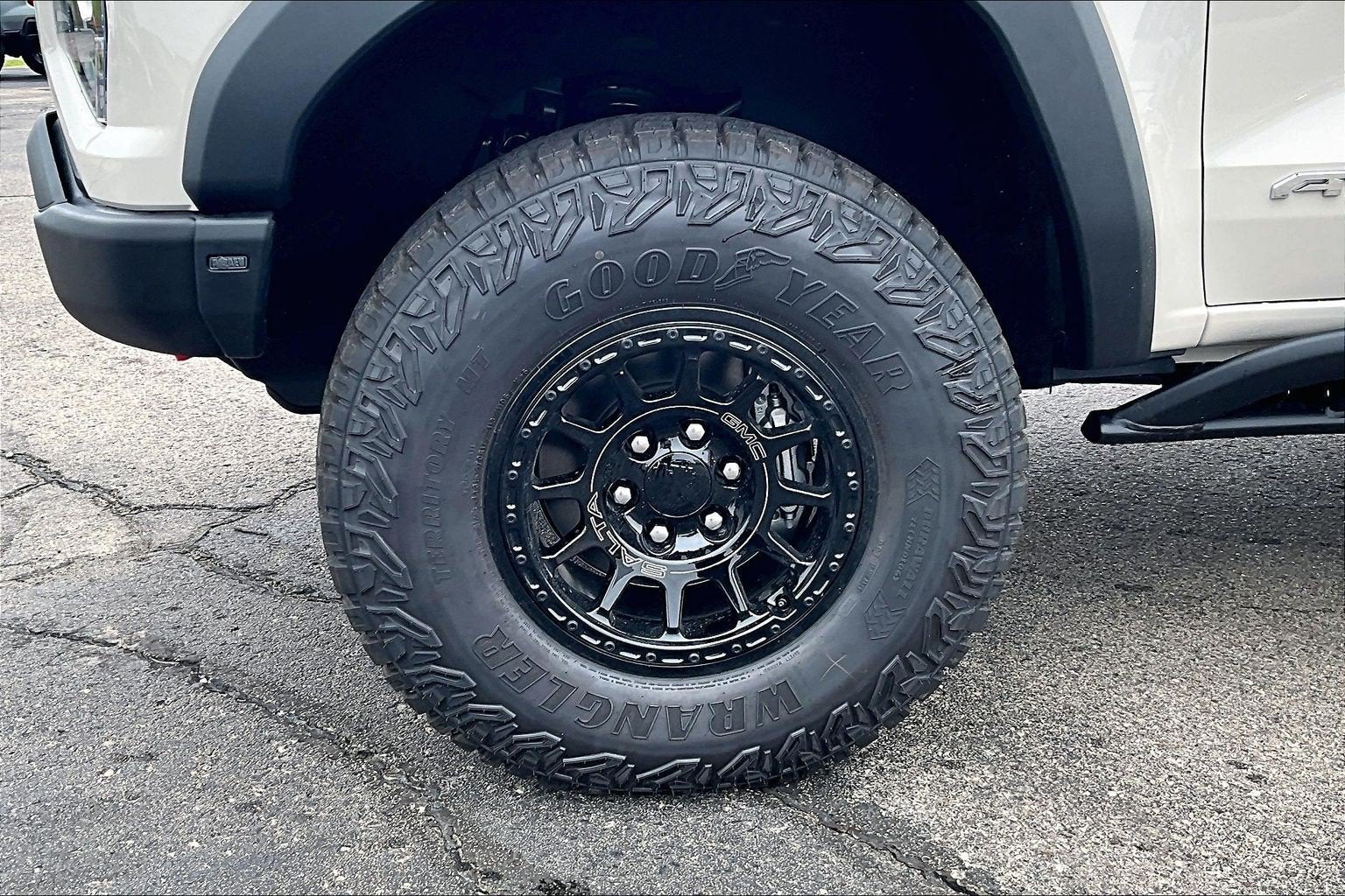 2026 GMC Canyon AT4X