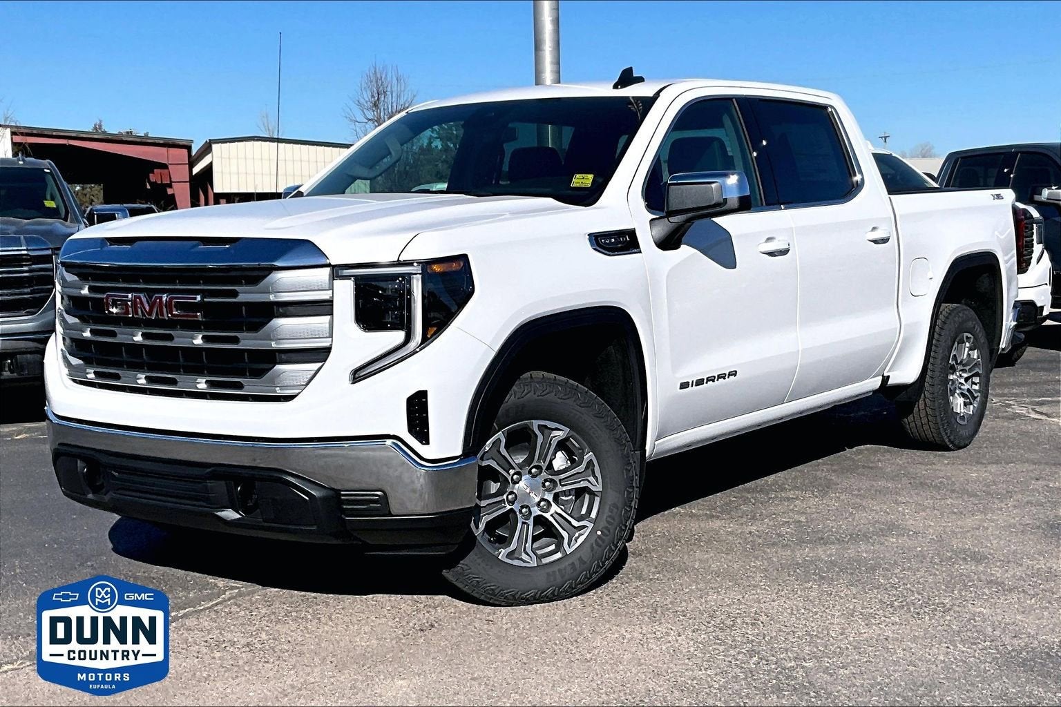 2026 GMC Sierra 4WD Crew Cab Short Box SLE's photo
