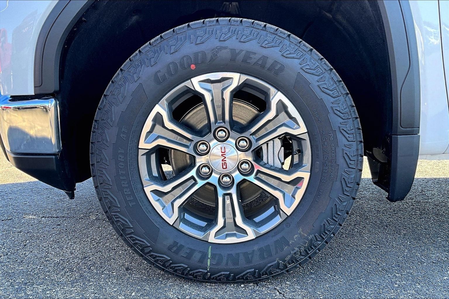 2026 GMC Sierra 1500 SLE