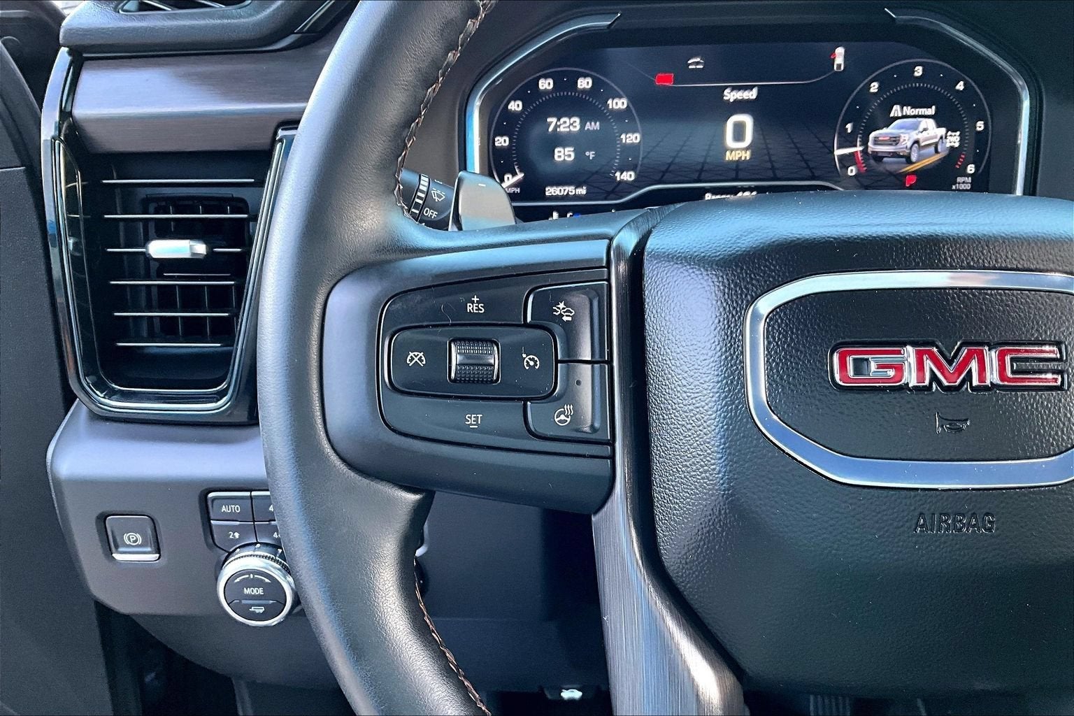 2025 GMC Sierra 1500 AT4