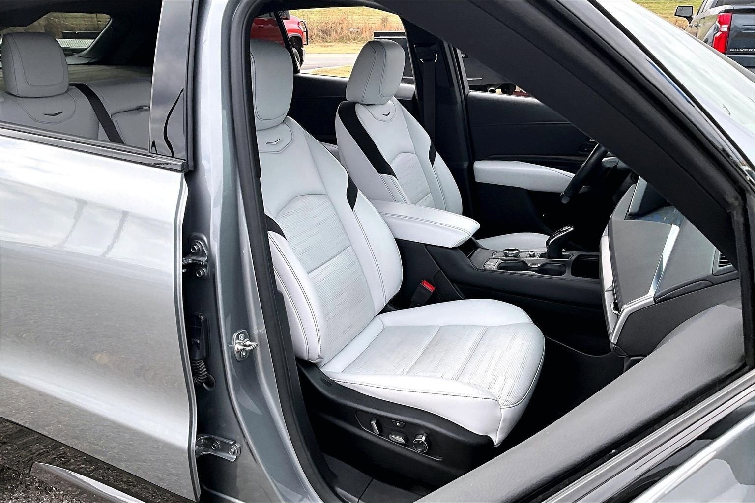 2024 Cadillac XT4 Sport