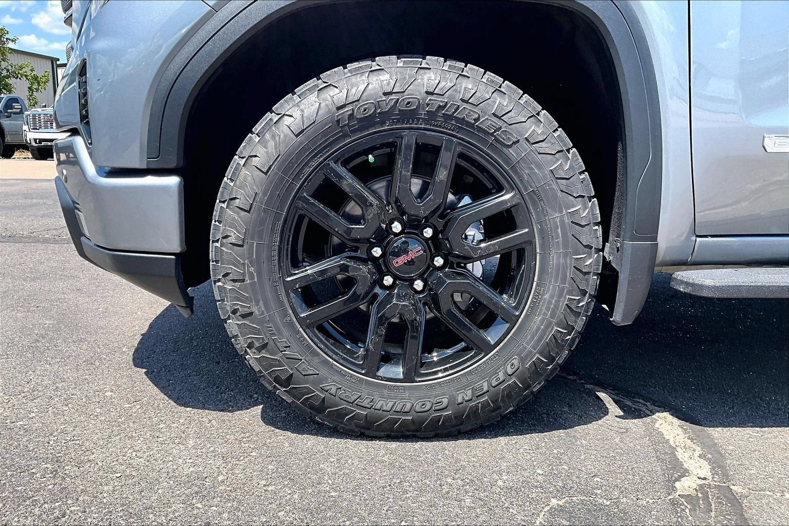2024 GMC Sierra 1500 Elevation