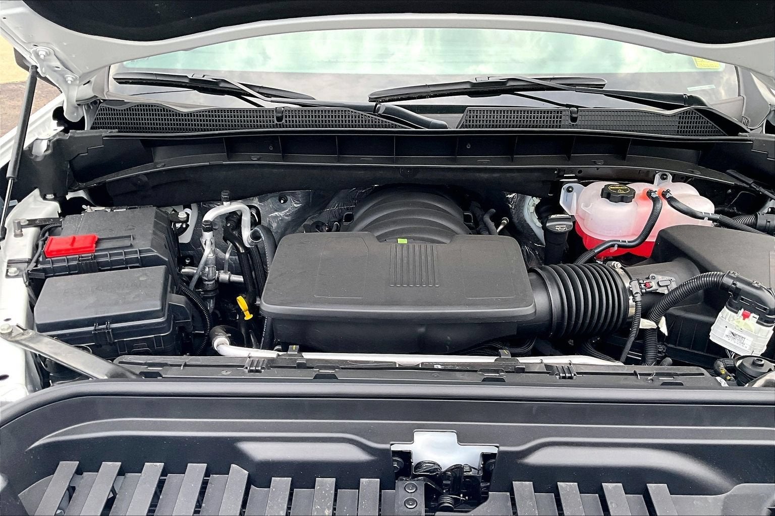 2026 GMC Sierra 1500 SLT - Photo 11