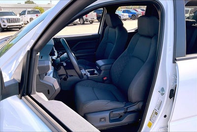 2026 Toyota Tacoma 4WD SR5