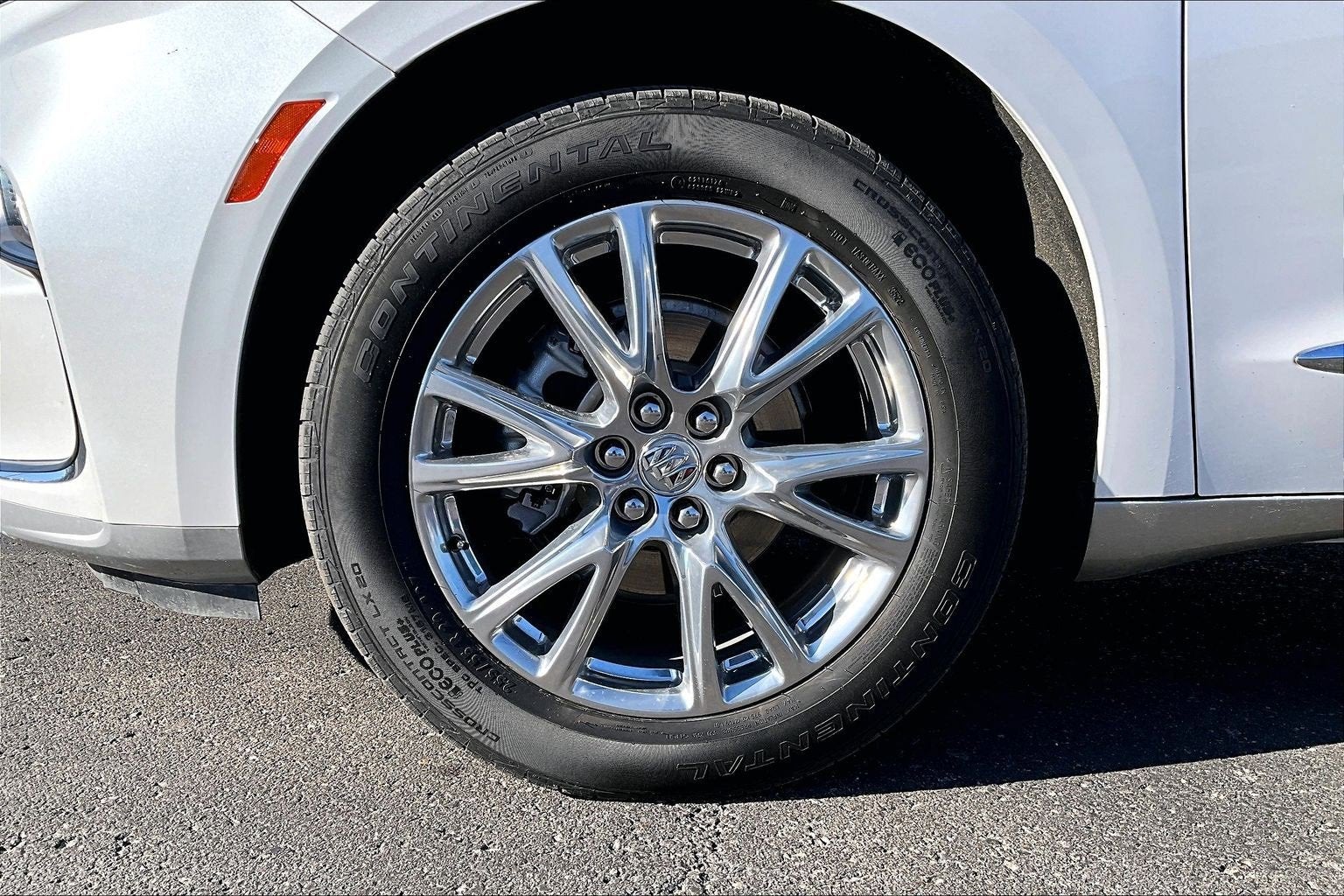 2023 Buick Enclave Premium